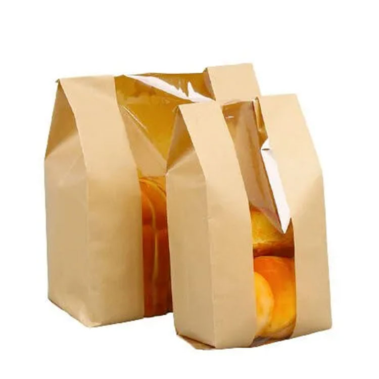 Kraftpapirpose med klart vindue